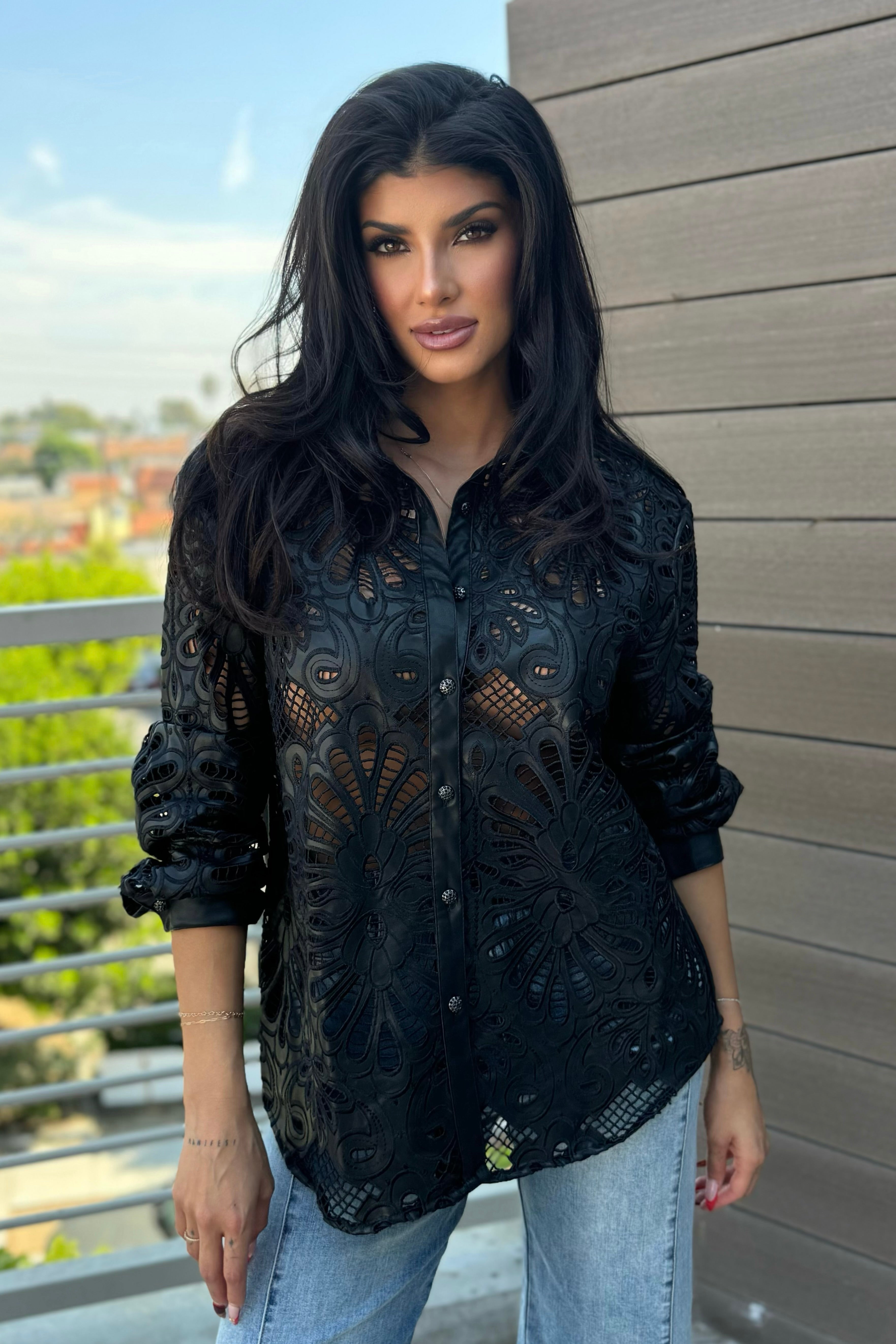 LACE DESIGN VEGAN LEATHER SHIRT